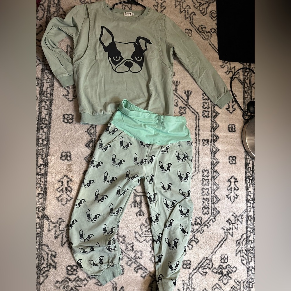 Toumamu.com nursing pajama bundle